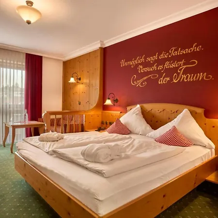 Wander- Und Aktivhotel Adam Braeu Hotel 4*