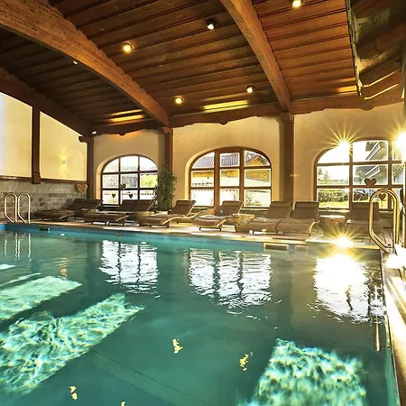Wellness- Und Bierhotel Adam Braeu Hotell