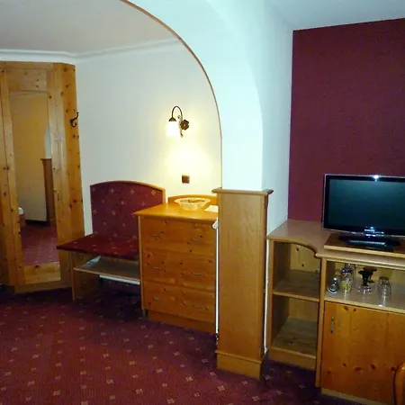 Wellness- Und Bierhotel Adam Braeu 4*