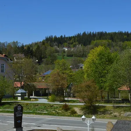 Wellness- Und Bierhotel Adam Braeu Hotell 4*