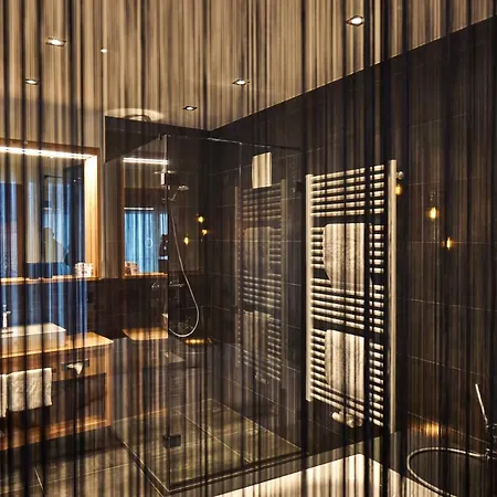 Wander- Und Aktivhotel Adam Braeu 4*