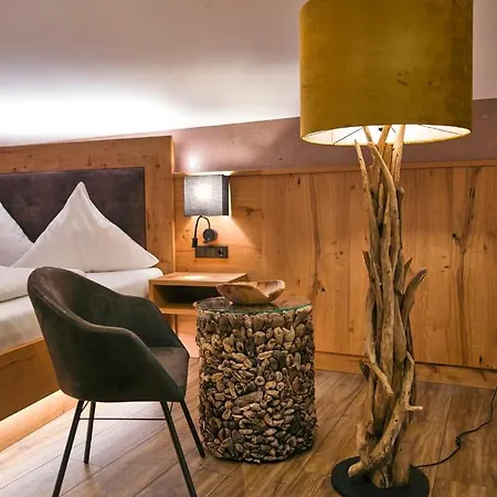 Wellness- Und Bierhotel Adam Braeu بودنمايس
