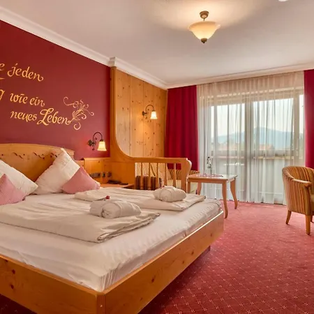 ホテル Wellness- Und Bierhotel Adam Braeu ボーデンマイス