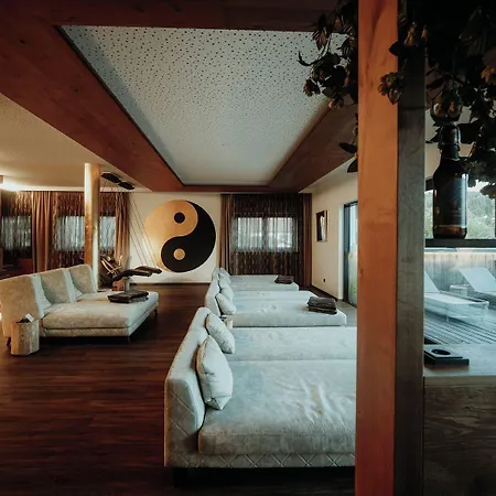 Wellness- Und Bierhotel Adam Braeu 4*